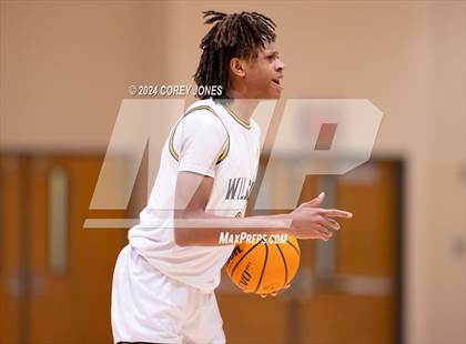 Thumbnail 1 in Dutchtown vs Wilson Academy (Grayson New Year's Classic) photogallery.