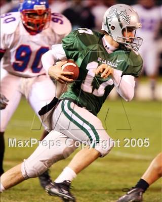 Thumbnail 3 in De La Salle vs San Leandro (Class 4A Section Final) photogallery.