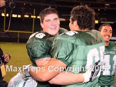 Thumbnail 2 in De La Salle vs San Leandro (Class 4A Section Final) photogallery.