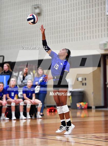 Thumbnail 1 in Byron Nelson vs Coppell (UIL 6A Bi-District Playoff) photogallery.
