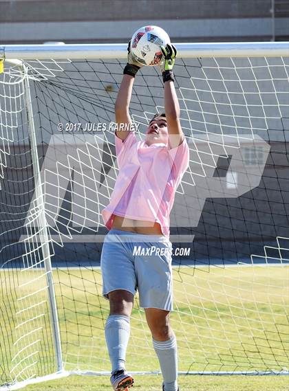 Thumbnail 2 in Bonanza vs Sierra Vista photogallery.