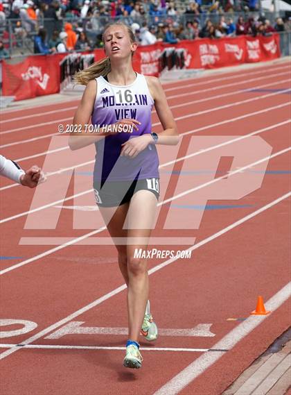 Thumbnail 1 in CHSAA 4A Championships (1600 Meter Run) photogallery.