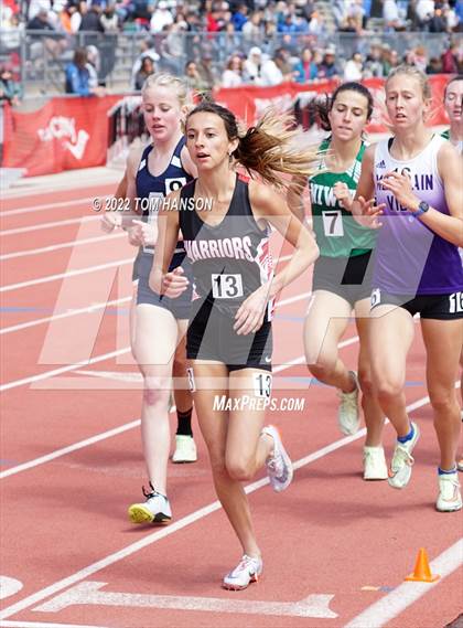 Thumbnail 2 in CHSAA 4A Championships (1600 Meter Run) photogallery.