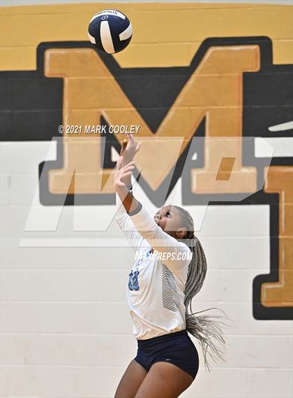 Thumbnail 3 in China Spring vs. Salado (UIL 4A Area Playoff) photogallery.