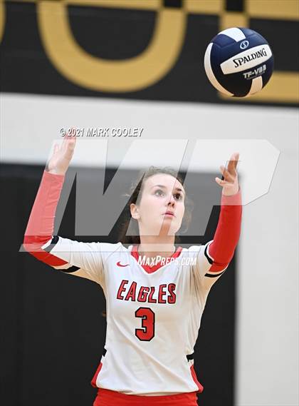 Thumbnail 3 in China Spring vs. Salado (UIL 4A Area Playoff) photogallery.