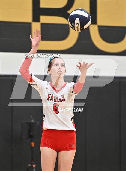 Thumbnail 2 in China Spring vs. Salado (UIL 4A Area Playoff) photogallery.