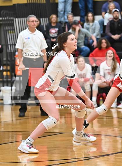 Thumbnail 1 in China Spring vs. Salado (UIL 4A Area Playoff) photogallery.
