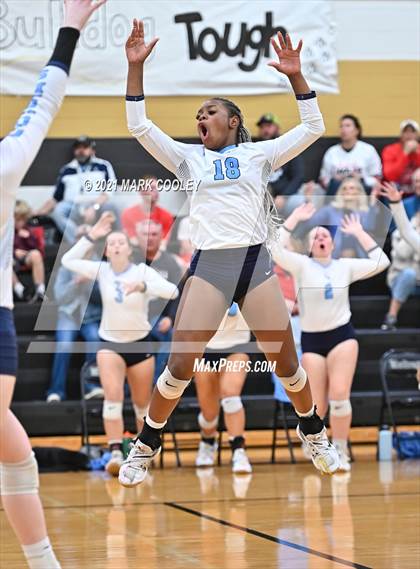 Thumbnail 3 in China Spring vs. Salado (UIL 4A Area Playoff) photogallery.