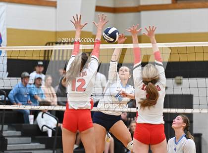 Thumbnail 1 in China Spring vs. Salado (UIL 4A Area Playoff) photogallery.
