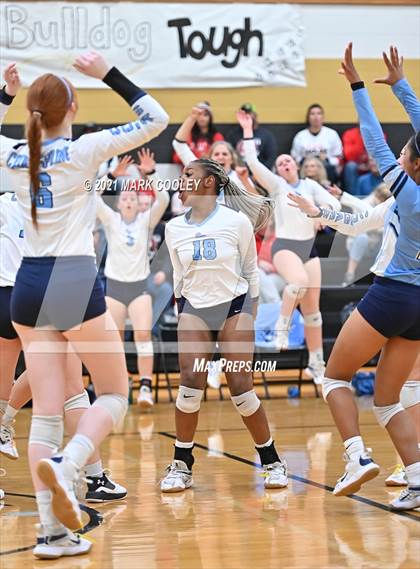 Thumbnail 3 in China Spring vs. Salado (UIL 4A Area Playoff) photogallery.