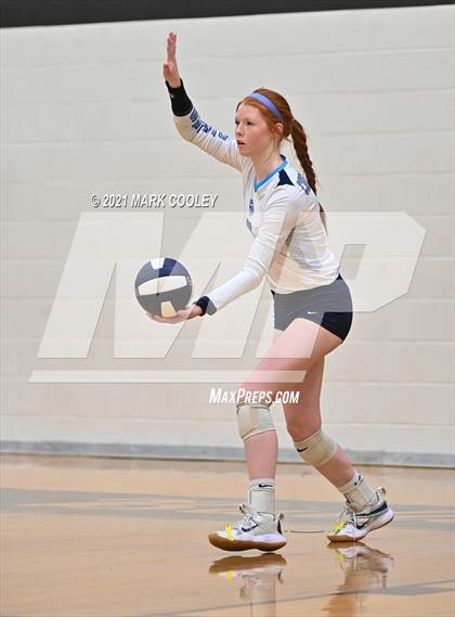 Thumbnail 1 in China Spring vs. Salado (UIL 4A Area Playoff) photogallery.