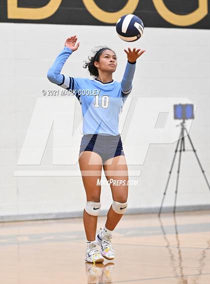 Thumbnail 2 in China Spring vs. Salado (UIL 4A Area Playoff) photogallery.