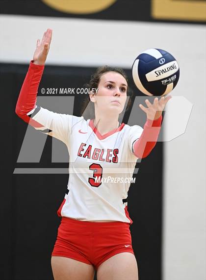 Thumbnail 1 in China Spring vs. Salado (UIL 4A Area Playoff) photogallery.