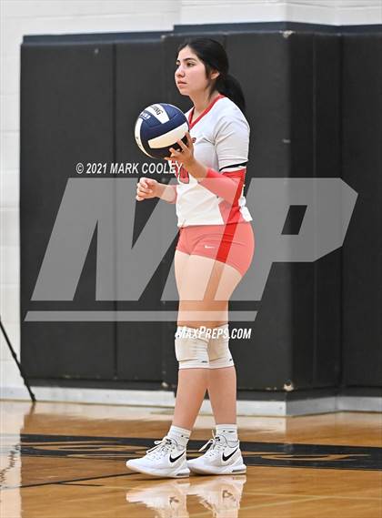 Thumbnail 3 in China Spring vs. Salado (UIL 4A Area Playoff) photogallery.
