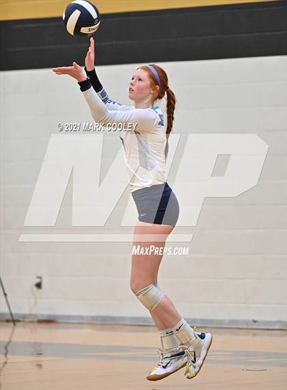 Thumbnail 3 in China Spring vs. Salado (UIL 4A Area Playoff) photogallery.