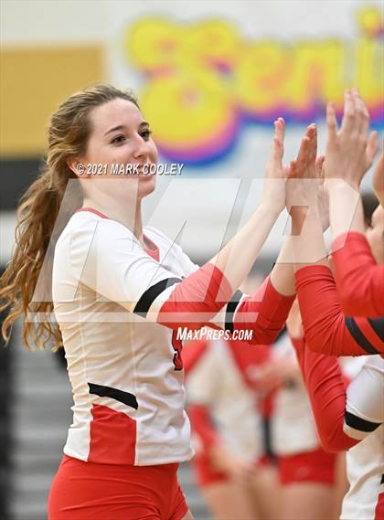 Thumbnail 3 in China Spring vs. Salado (UIL 4A Area Playoff) photogallery.