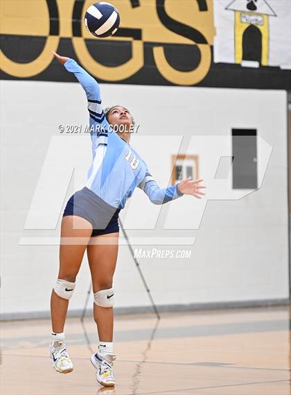 Thumbnail 1 in China Spring vs. Salado (UIL 4A Area Playoff) photogallery.