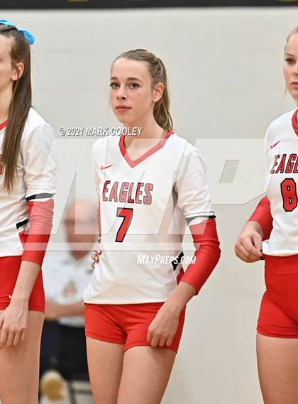 Thumbnail 3 in China Spring vs. Salado (UIL 4A Area Playoff) photogallery.