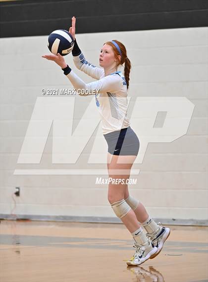 Thumbnail 1 in China Spring vs. Salado (UIL 4A Area Playoff) photogallery.