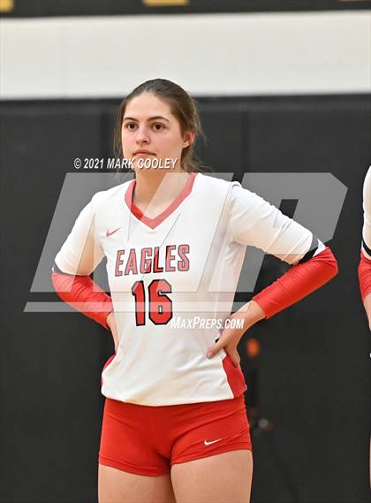 Thumbnail 2 in China Spring vs. Salado (UIL 4A Area Playoff) photogallery.
