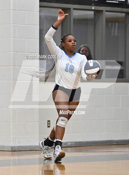 Thumbnail 1 in China Spring vs. Salado (UIL 4A Area Playoff) photogallery.