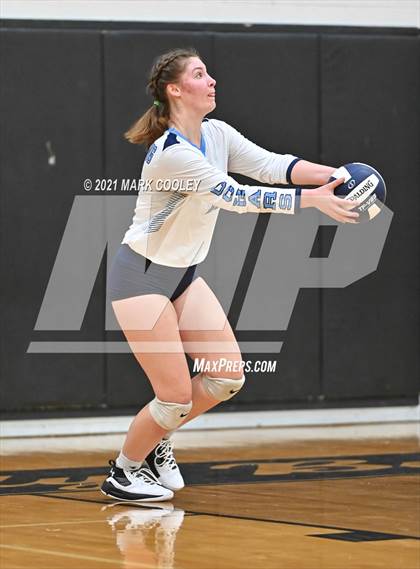 Thumbnail 2 in China Spring vs. Salado (UIL 4A Area Playoff) photogallery.
