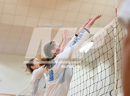 Thumbnail 3 in China Spring vs. Salado (UIL 4A Area Playoff) photogallery.