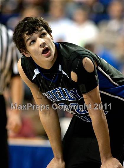 Thumbnail 2 in Christian County vs. Shelby Valley (KHSAA Sweet 16) photogallery.