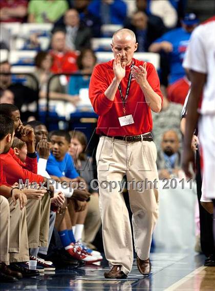 Thumbnail 1 in Christian County vs. Shelby Valley (KHSAA Sweet 16) photogallery.