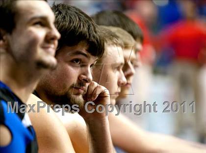 Thumbnail 1 in Christian County vs. Shelby Valley (KHSAA Sweet 16) photogallery.