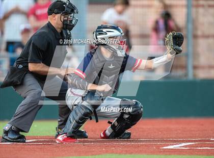 Thumbnail 1 in Allen vs. Boyd (UIL 6A Regional Quarterfinal) photogallery.