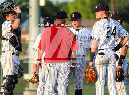Thumbnail 3 in Allen vs. Boyd (UIL 6A Regional Quarterfinal) photogallery.
