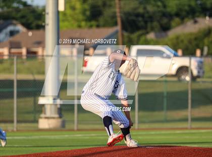 Thumbnail 3 in Allen vs. Boyd (UIL 6A Regional Quarterfinal) photogallery.