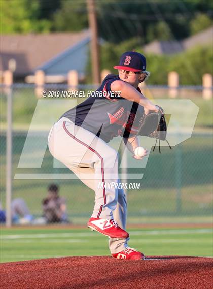 Thumbnail 1 in Allen vs. Boyd (UIL 6A Regional Quarterfinal) photogallery.
