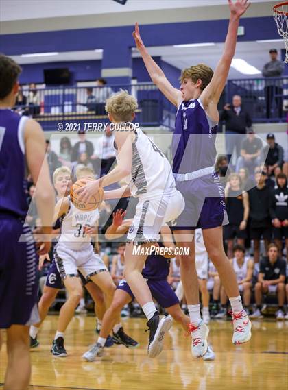 Thumbnail 2 in Maple Mountain vs. Corner Canyon (Charger Tournament of Champions) photogallery.
