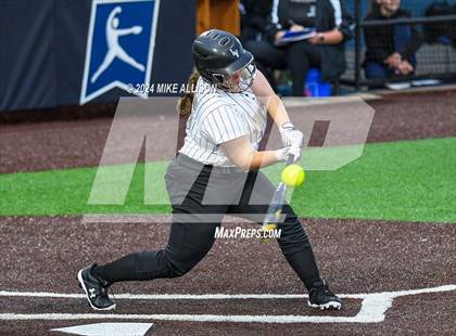 Thumbnail 3 in Sale Creek vs Lookout Valley photogallery.