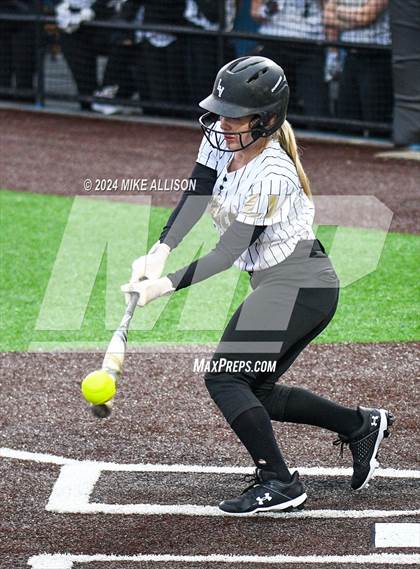 Thumbnail 2 in Sale Creek vs Lookout Valley photogallery.