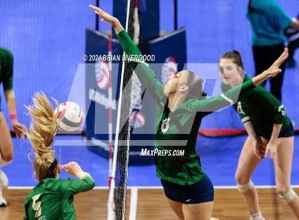 Thumbnail 1 in Mountain Vista vs. Pine Creek (CHSAA 5A Round 2) photogallery.