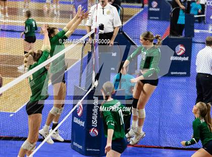 Thumbnail 3 in Mountain Vista vs. Pine Creek (CHSAA 5A Round 2) photogallery.