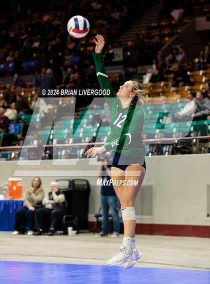 Thumbnail 2 in Mountain Vista vs. Pine Creek (CHSAA 5A Round 2) photogallery.