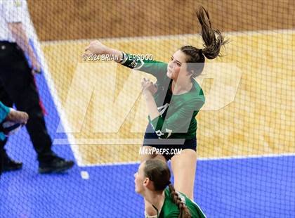 Thumbnail 3 in Mountain Vista vs. Pine Creek (CHSAA 5A Round 2) photogallery.