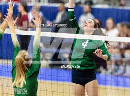 Thumbnail 2 in Mountain Vista vs. Pine Creek (CHSAA 5A Round 2) photogallery.