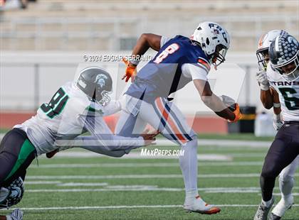 Thumbnail 2 in Balboa vs Pioneer (CIF Div 7A Championship) photogallery.