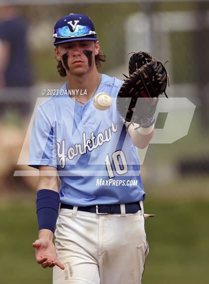 Thumbnail 2 in Yorktown @ Herndon photogallery.