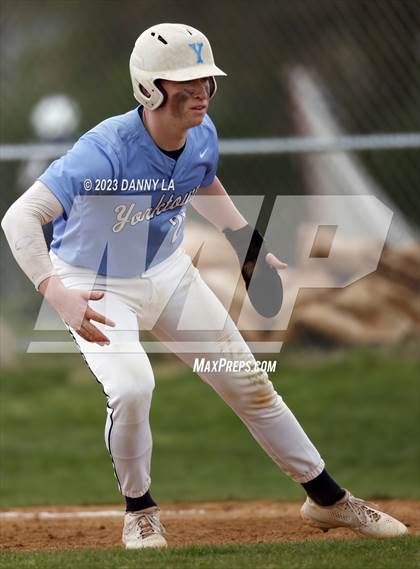 Thumbnail 2 in Yorktown @ Herndon photogallery.