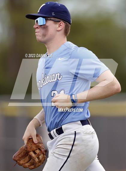 Thumbnail 2 in Yorktown @ Herndon photogallery.