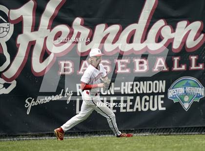 Thumbnail 1 in Yorktown @ Herndon photogallery.