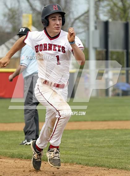 Thumbnail 1 in Yorktown @ Herndon photogallery.