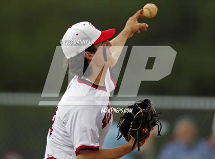 Thumbnail 1 in Yorktown @ Herndon photogallery.