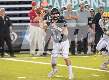 Thumbnail 2 in Lynden vs. Hockinson (WIAA 2A Final) photogallery.
